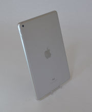 Apple iPad 5 A1822 32GB Silver Cosmetic
