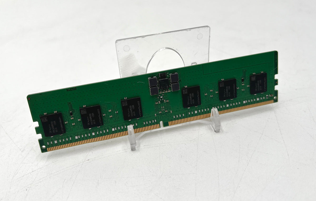 SK Hynix HMCG78MEBRA113N 16GB 1Rx8 DDR5-4800 Memory