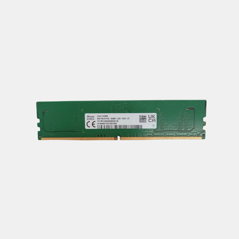 SK Hynix HMCG66AGBUA084N 8GB 5600B DDR5 UDIMM Memory